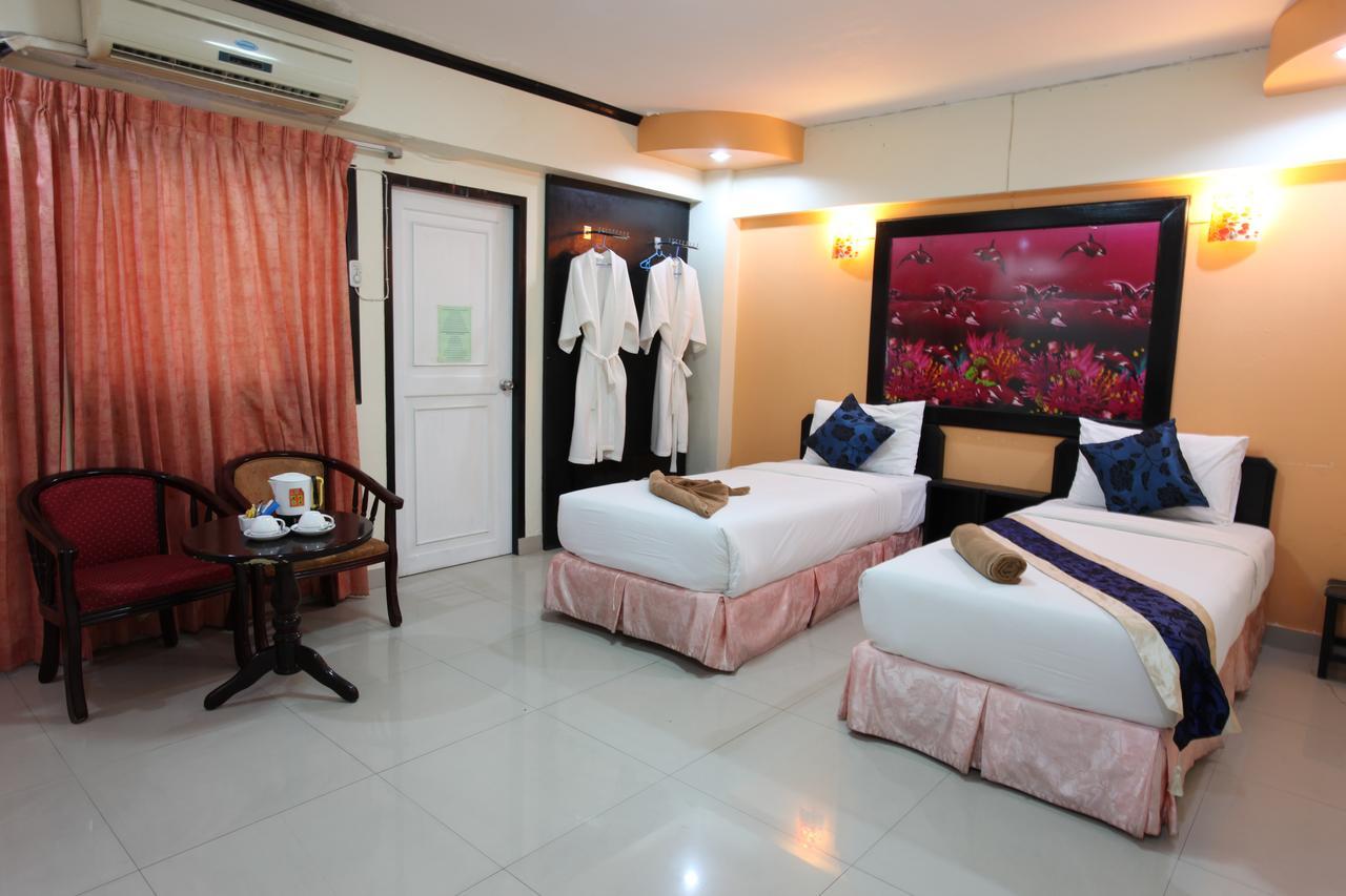 Home Pattaya Hotel Luaran gambar