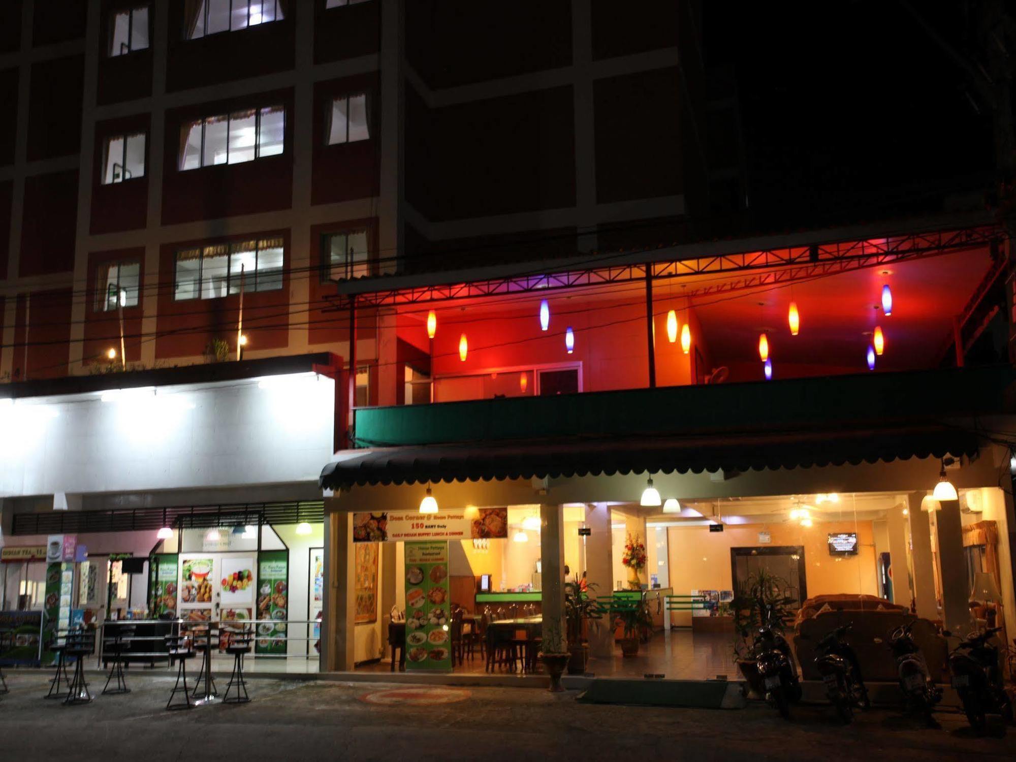 Home Pattaya Hotel Luaran gambar