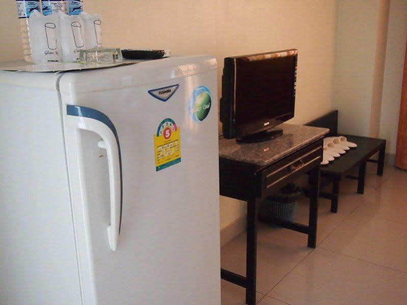 Home Pattaya Hotel Luaran gambar